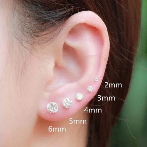 Diamond stud screw on earrings 6mm Hypoallergenic Cubic Zirconia Stainless steel - Picture 7 of 11